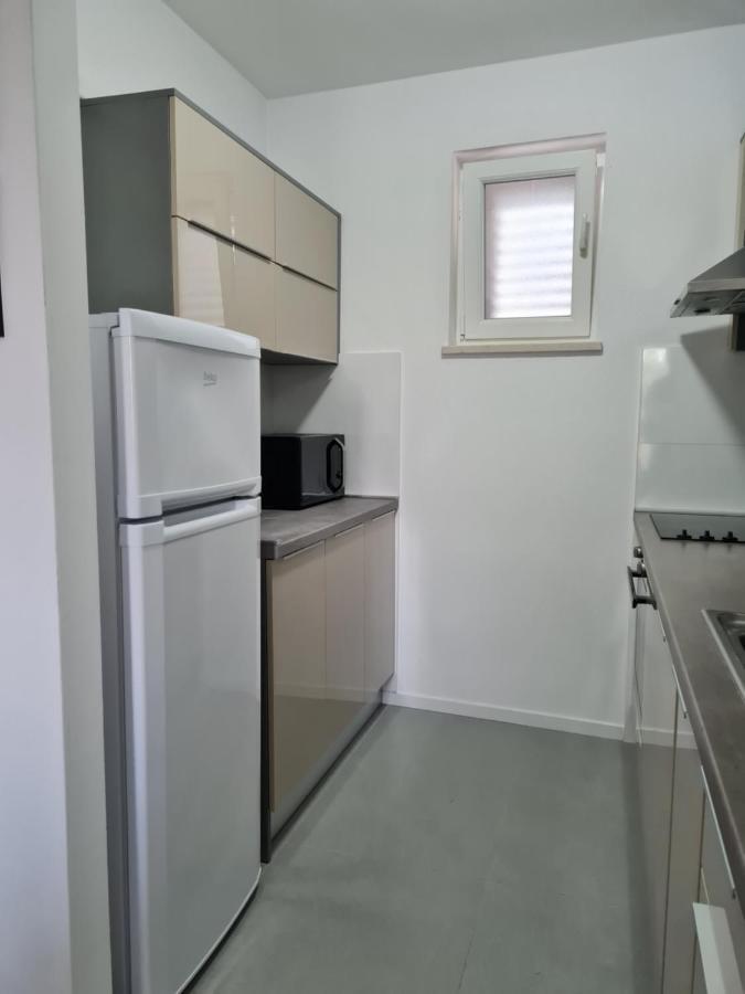 Apartment Gamma With Hydromassage Mini Pool Near Split Žrnovnica Zewnętrze zdjęcie