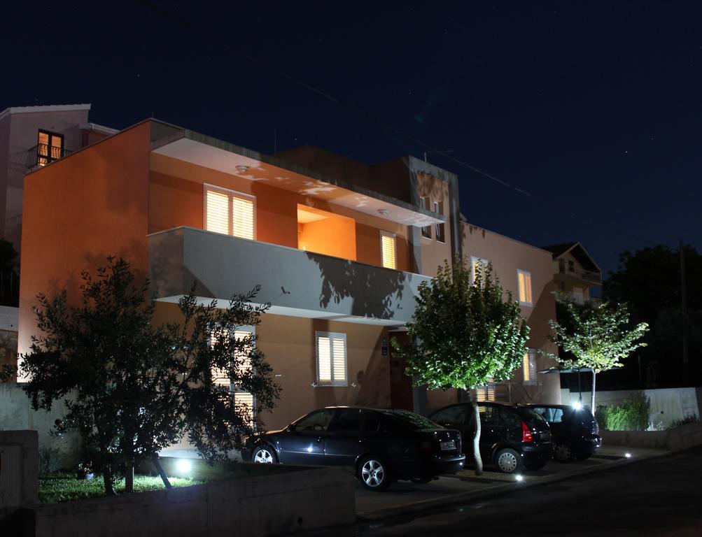 Apartment Gamma With Hydromassage Mini Pool Near Split Žrnovnica Zewnętrze zdjęcie