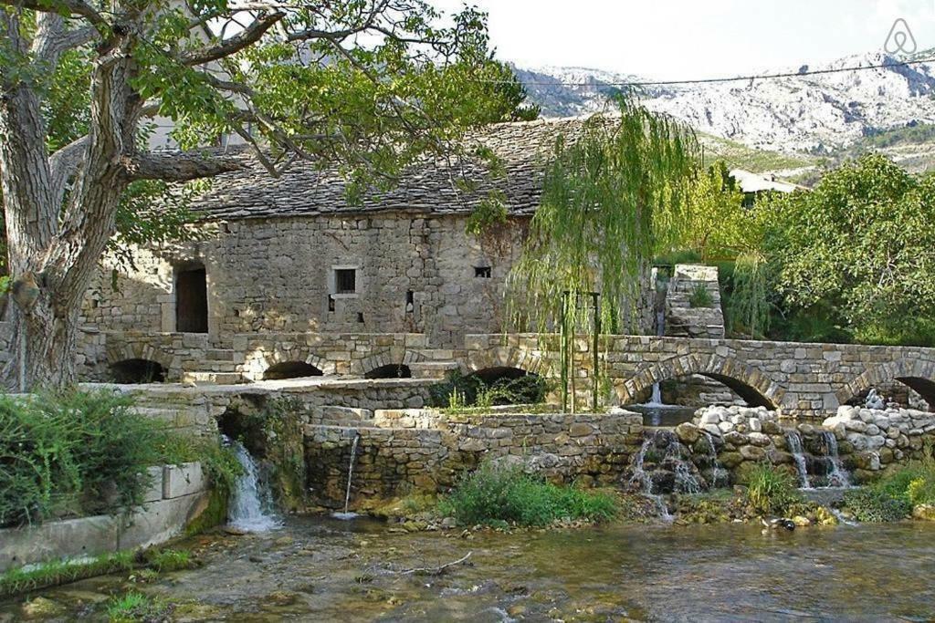 Apartment Gamma With Hydromassage Mini Pool Near Split Žrnovnica Zewnętrze zdjęcie